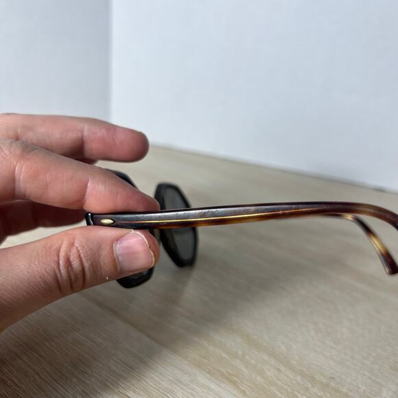 Bausch & Lomb Britt Hexagon Sunglasses FRAMES ONLY READ DESC Tortoise Shell main image 10